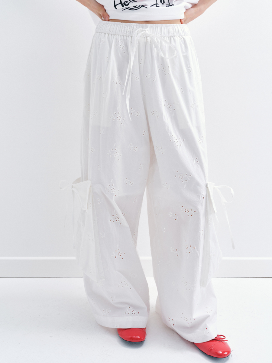 WolfLine - Women's Embroidered Cutout Breathable Cargo Pants