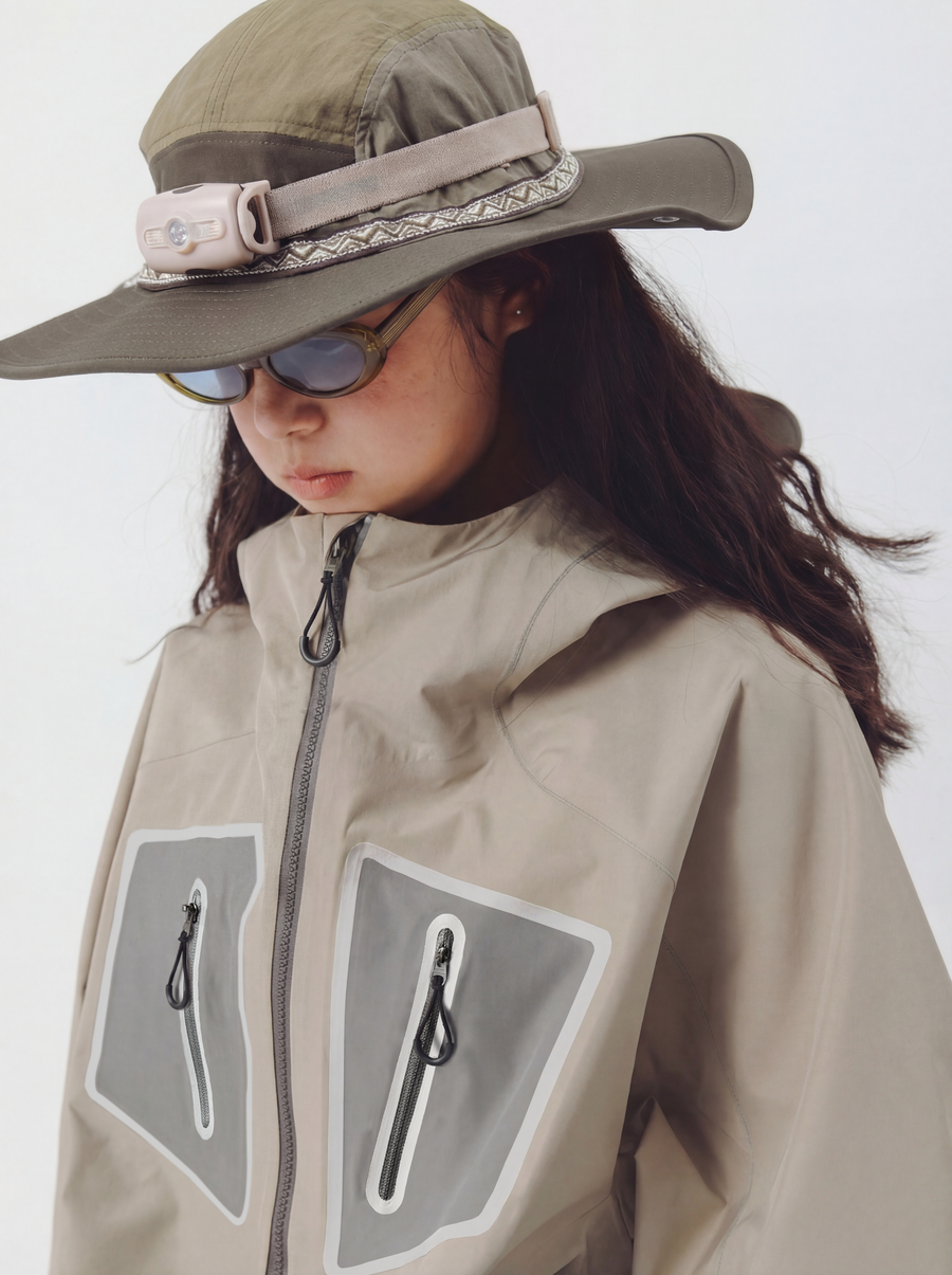 CougarCase - Unisex Waterproof Breathable Hard Shell Jacket