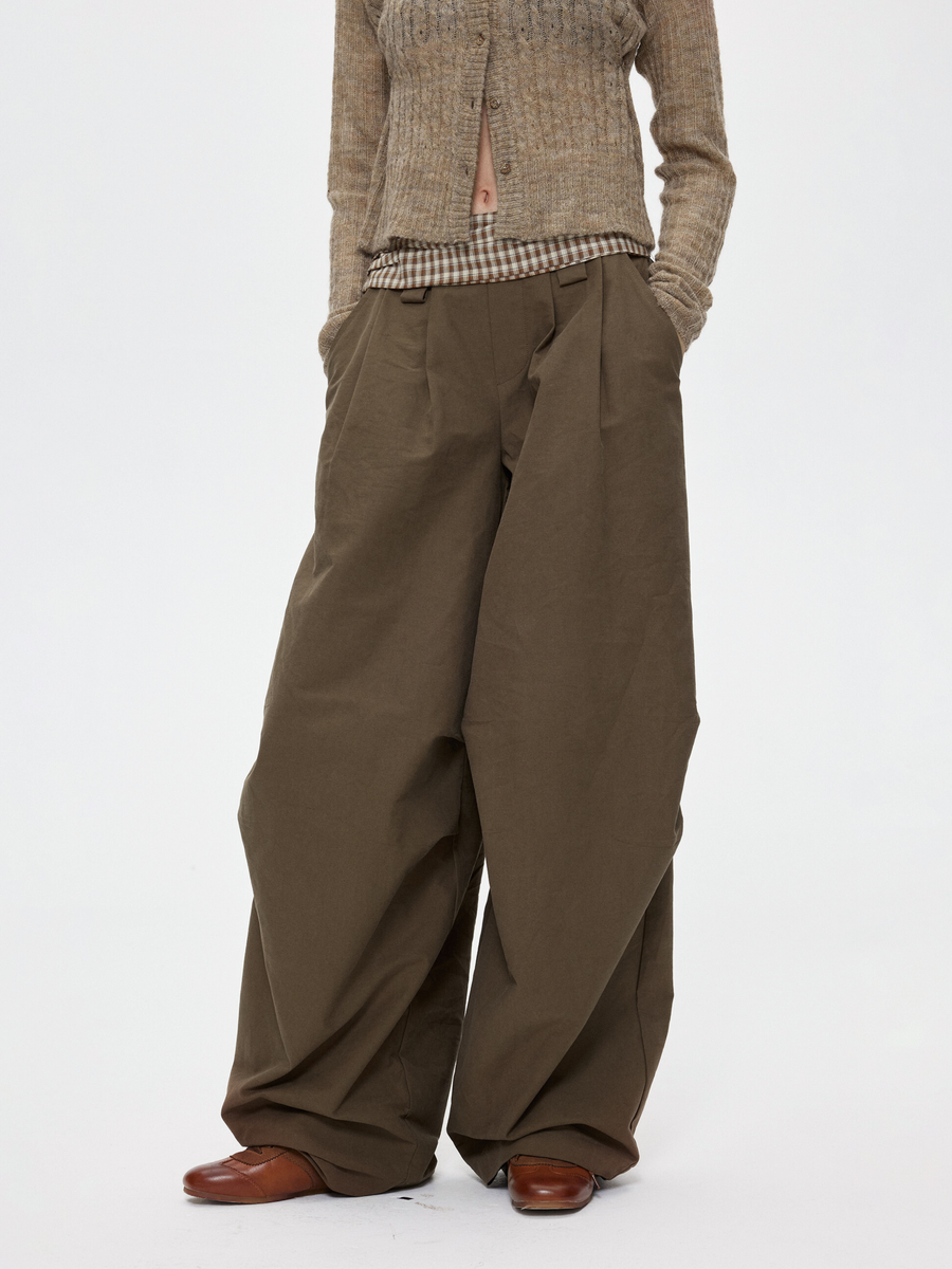 Terracast - Women's Pleated Panelled Waist Straight-Leg Pants