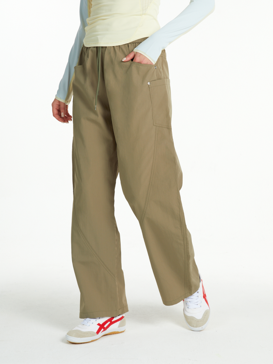Rocky - Women's Multi-Pocket Loose Straight Scimitar Pants