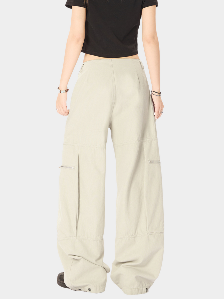 Aquapath - Women's Oversized Pocket Straight Cargo Pants