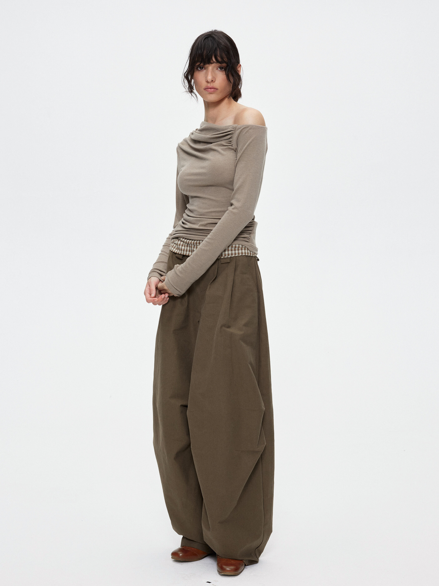 Terracast - Women's Pleated Panelled Waist Straight-Leg Pants