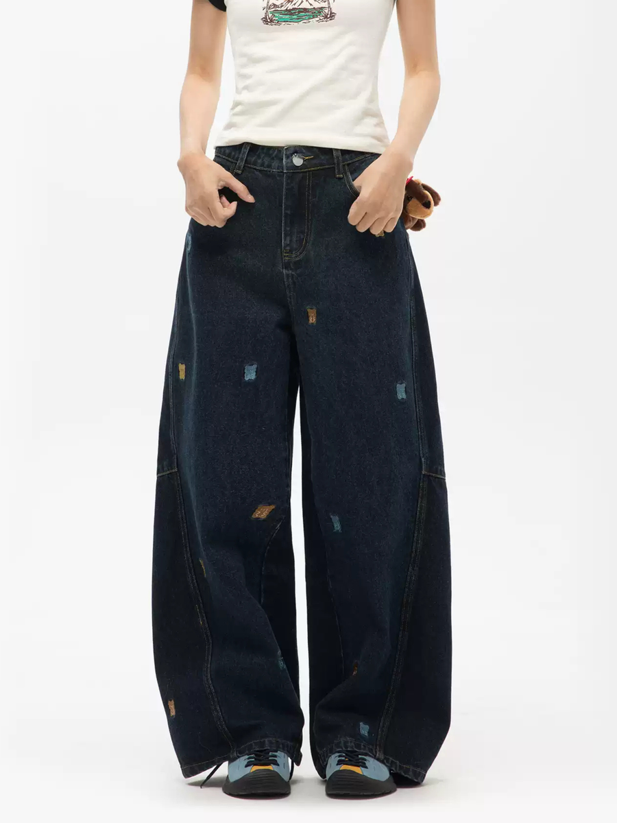 FrostLife - Women's Cartoon Bear Embroidered Denim Jeans