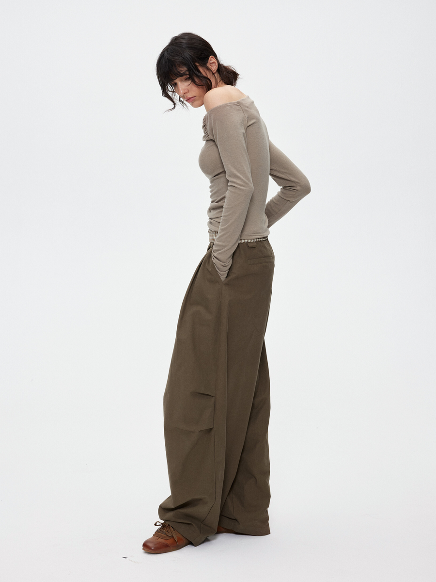 Terracast - Women's Pleated Panelled Waist Straight-Leg Pants